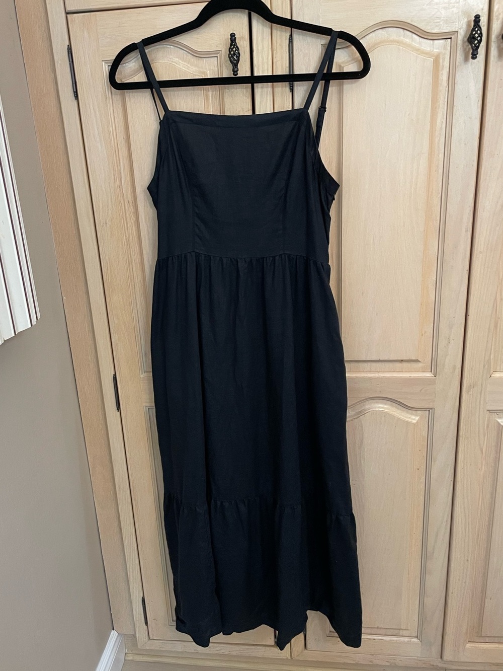 NWOT Fatface Black Spaghetti Strap Linen Midi Dress